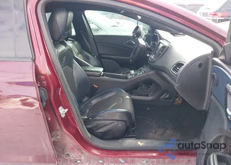 2015 Chrysler 200 S из США, поврежденный, VIN 1C3CCCBB1FN584977